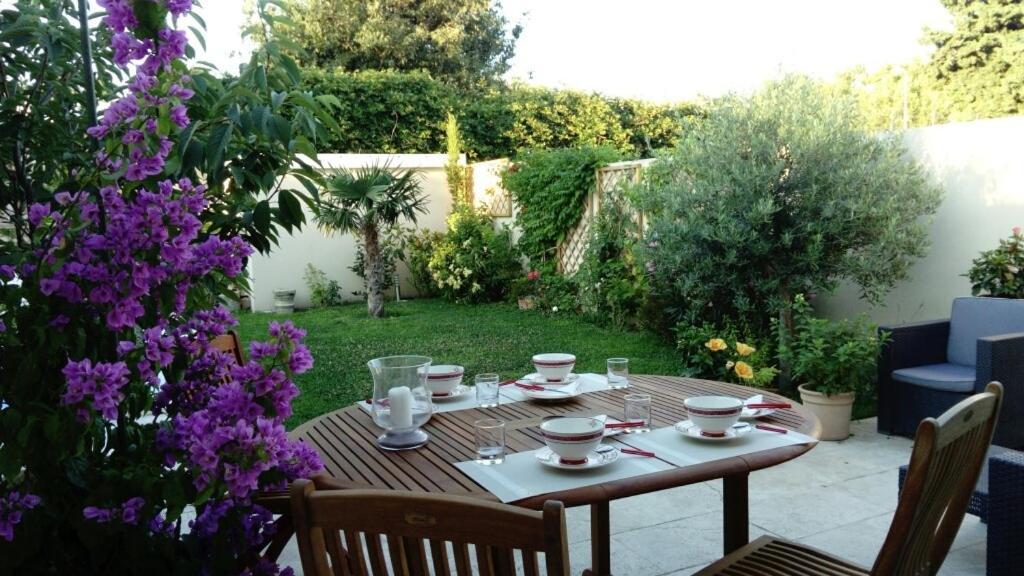 L'Hibiscus Chambre D'Hote Avinyon Dış mekan fotoğraf